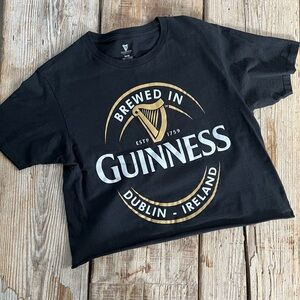 Guinness Black Cropped T-Shirt. Size Medium